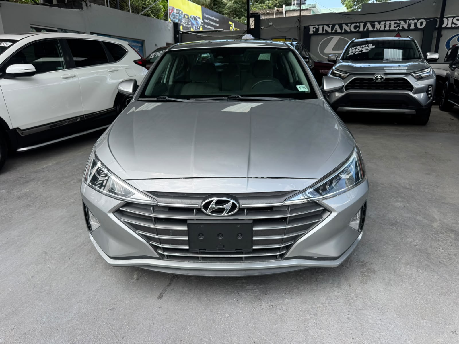 Hyundai Elantra SE 2020 — foto 2