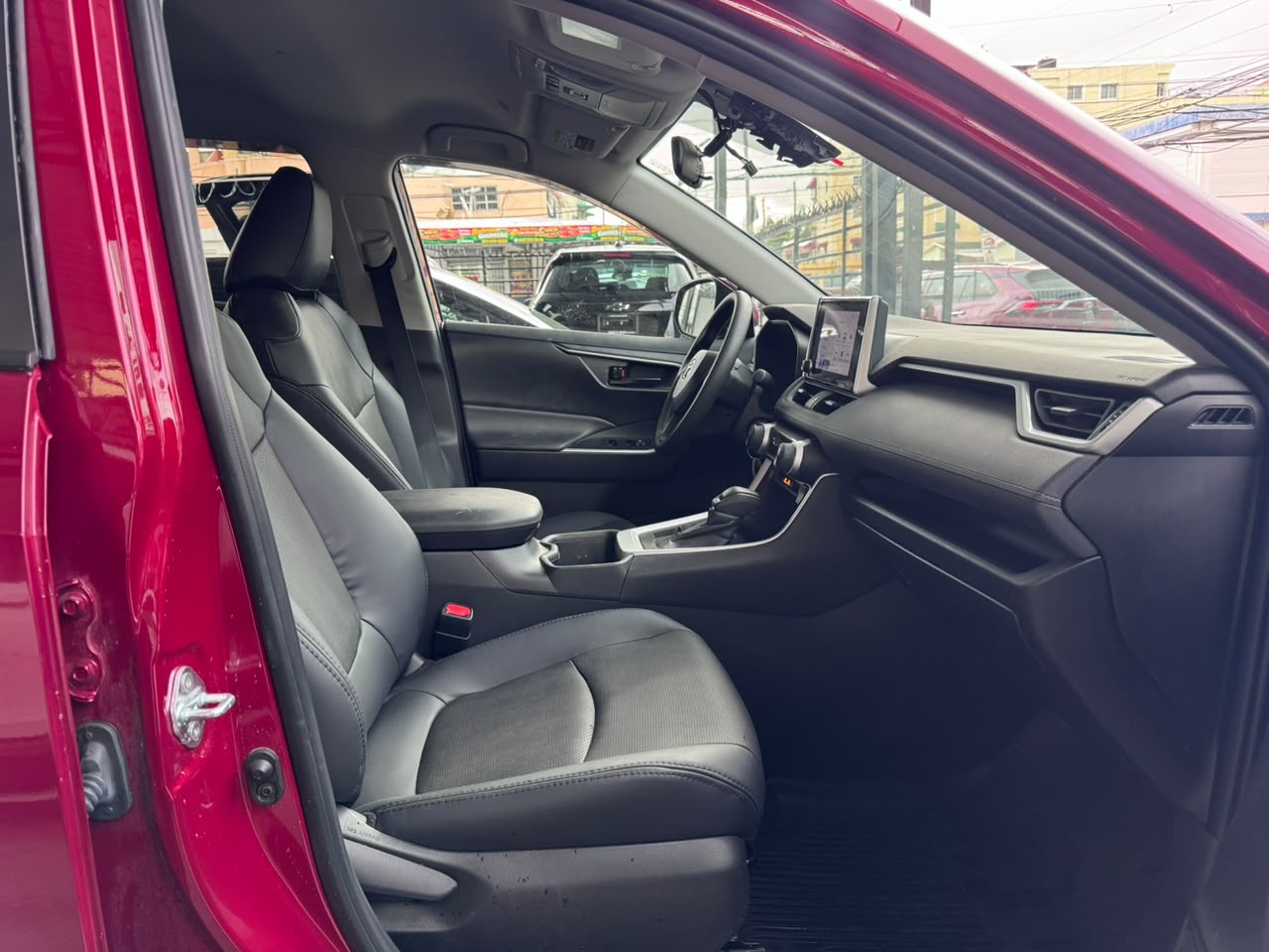 Toyota RAV4 LE Plus 2024 — foto 10