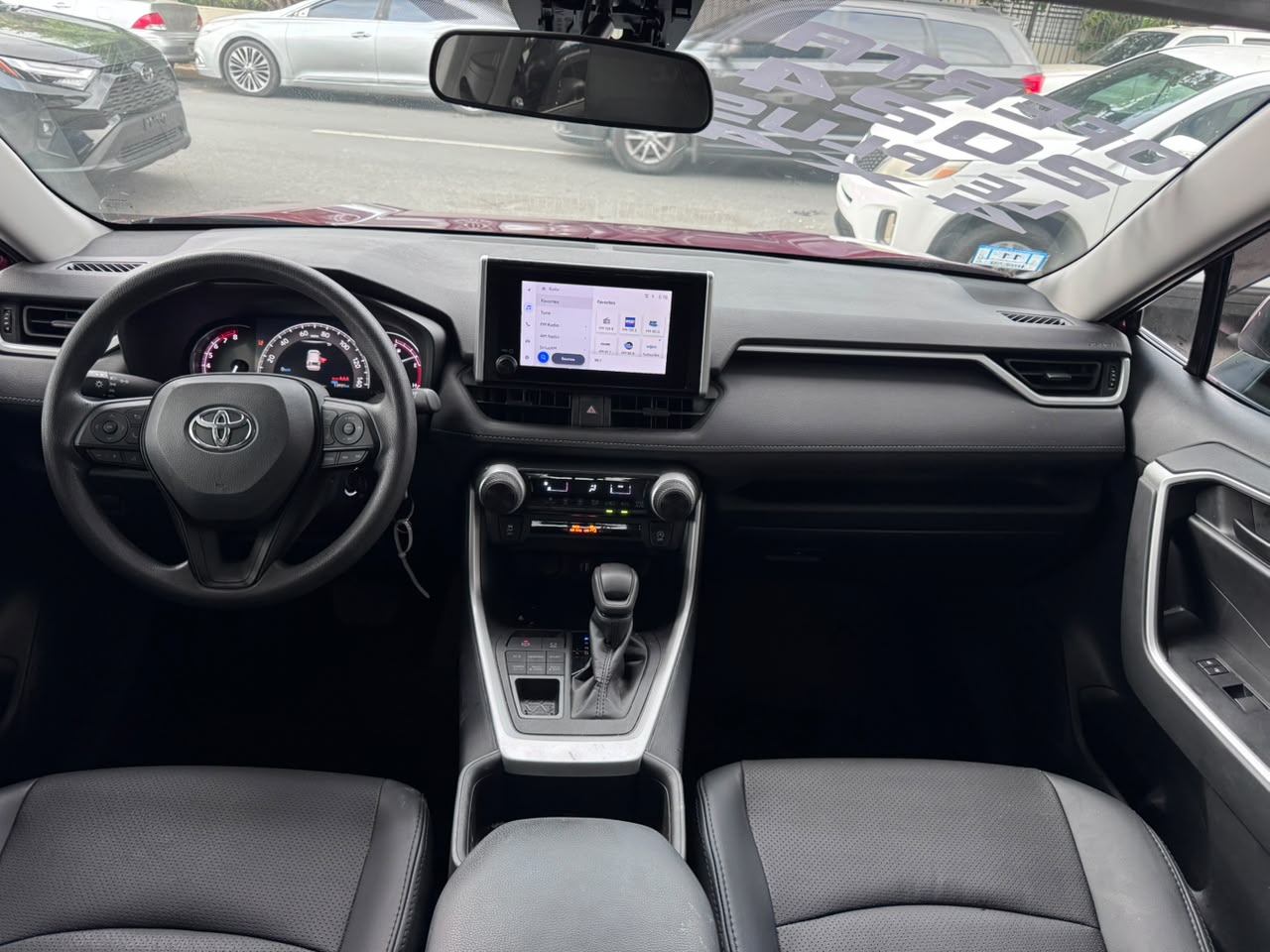 Toyota RAV4 LE Plus 2024 — foto 9