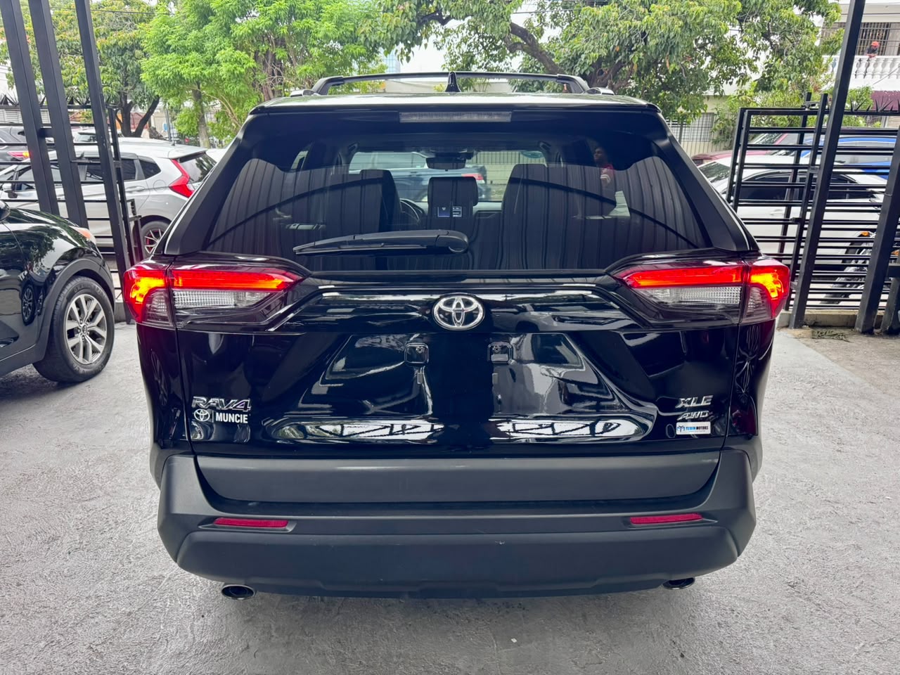 Toyota Rav4 XLE Premium 2024 — foto 8