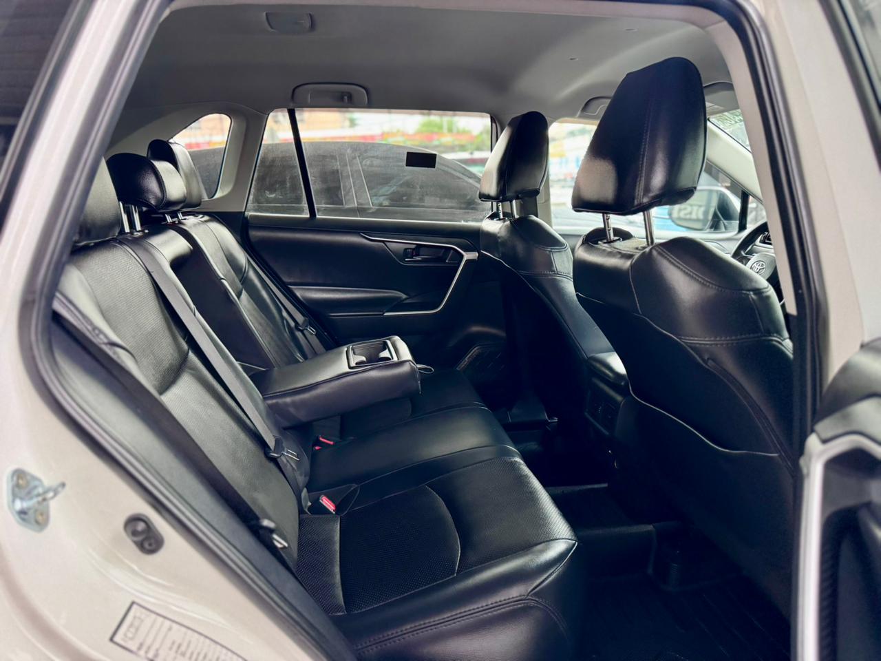 Toyota Rav4 LE Plus 2024 — foto 5