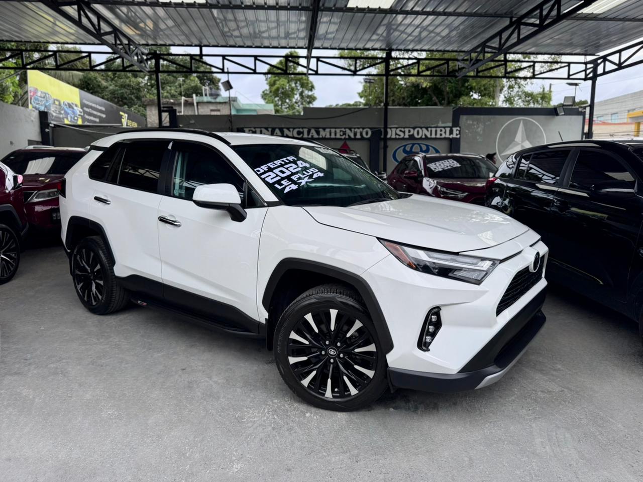 Toyota Rav4 LE Plus 2024