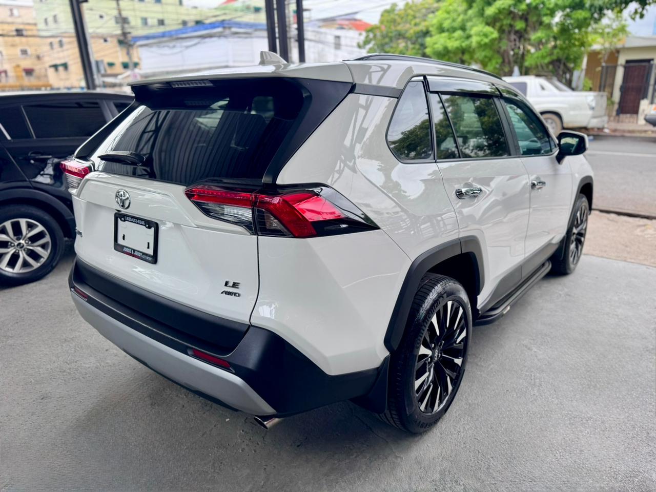 Toyota Rav4 LE Plus 2024 — foto 9