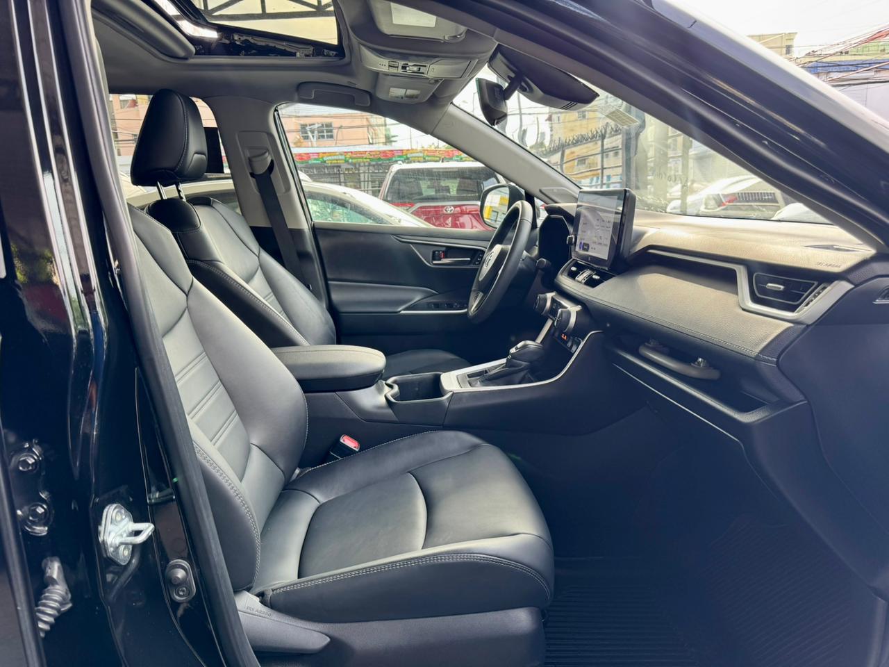 Toyota Rav4 XLE Premium 2024 — foto 2