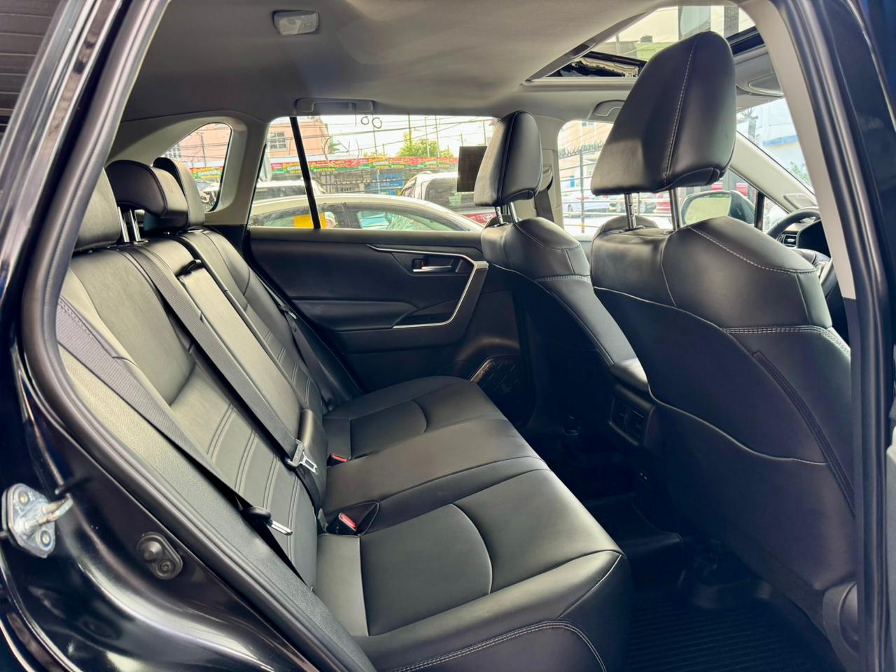 Toyota Rav4 XLE Premium 2024 — foto 8