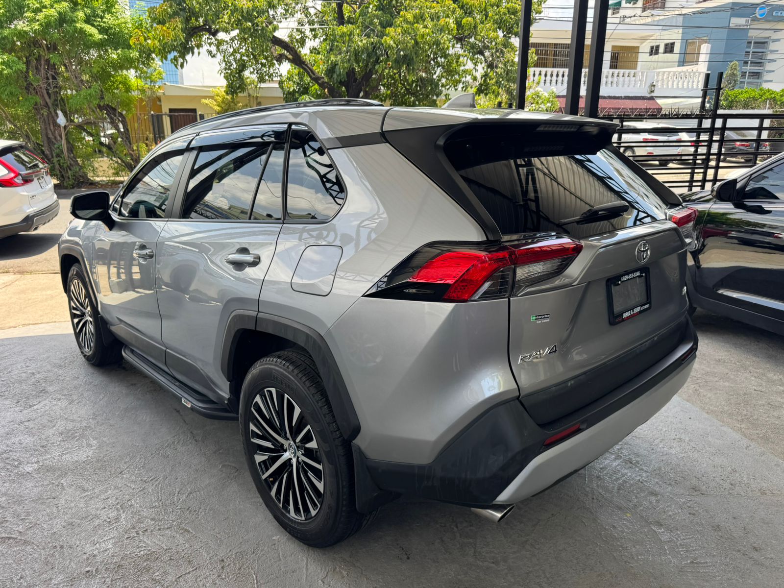 Toyota Rav4 XLE Plus 2022 — foto 10