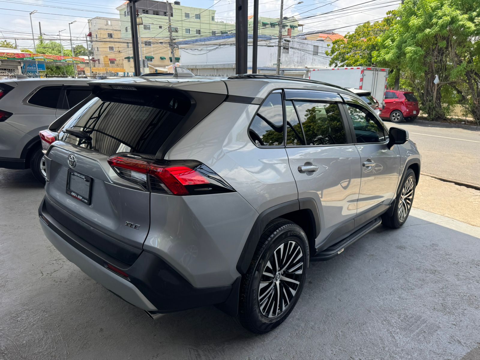 Toyota Rav4 XLE Plus 2022 — foto 4