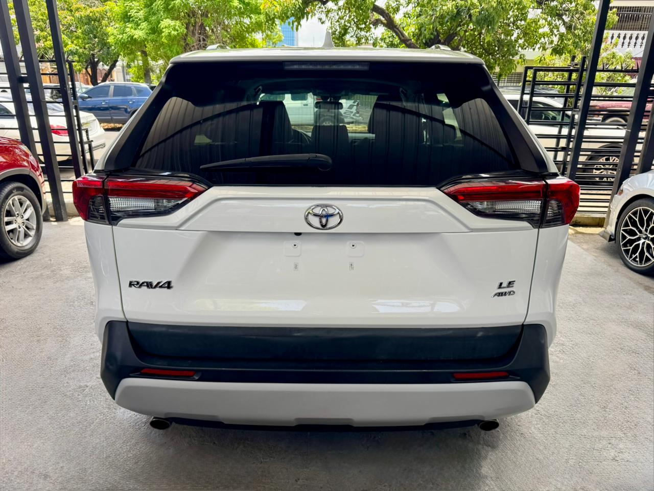 Toyota Rav4 LE Plus 2021 — foto 11
