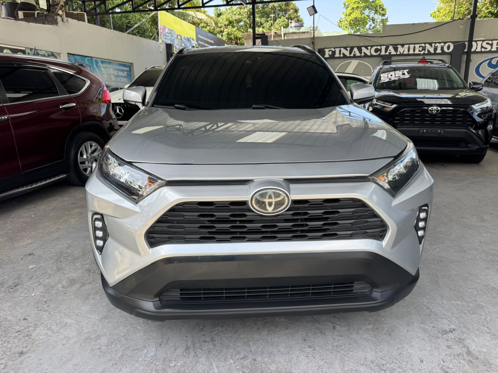 Toyota Rav4 LE Plus 2020 — foto 10