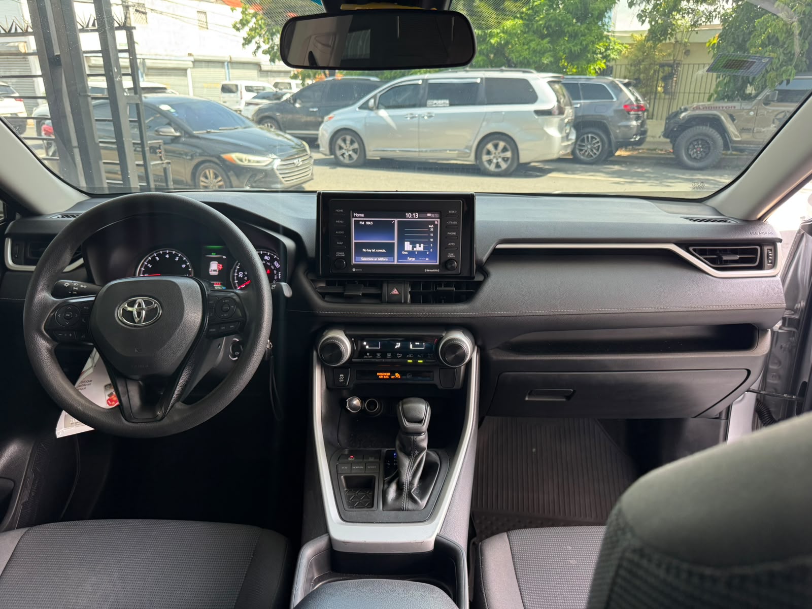 Toyota Rav4 LE Plus 2020 — foto 9